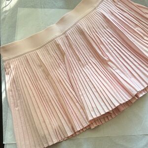 Lululemon High-Rise Skirt  🍓